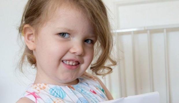 Dünya bu kızı konuşuyor! Einstein'ı geride bıraktı
