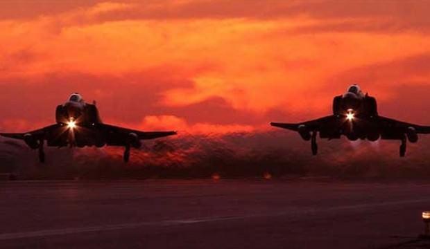 Hakkari'de PKK'ya bir darbe daha!