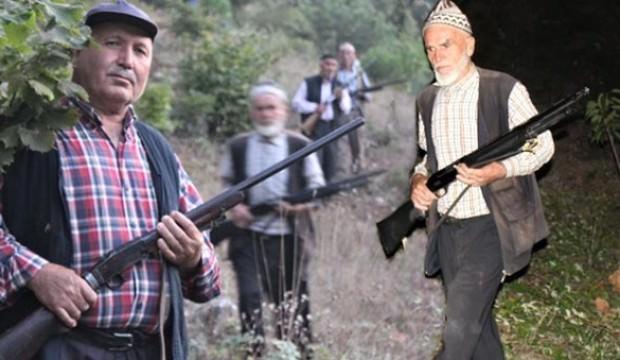 Köyün dibine kadar gelince silahlarına sarıldılar!
