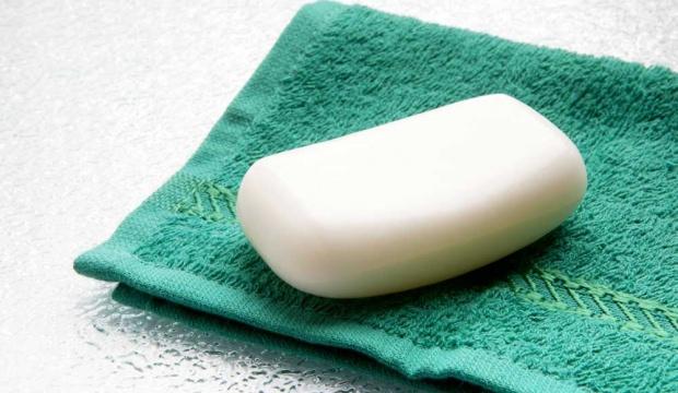 Farklı yüzeylere göre yer silme önerileri Farklı yüzeylere göre yer silme önerileri