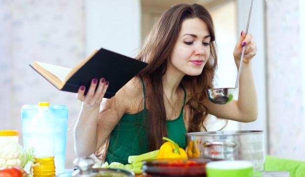 Bilinmesi gereken 3 sağlıklı pişirme yöntemi Bilinmesi gereken 3 sağlıklı pişirme yöntemi