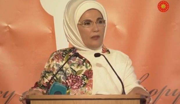 Emine Erdoğan'a 'İnsani Hizmet Takdir Ödülü'
