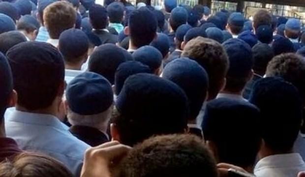 Lacivert takkeli adamlar ile mevzuata batanlar vicdan azabı çeker mi