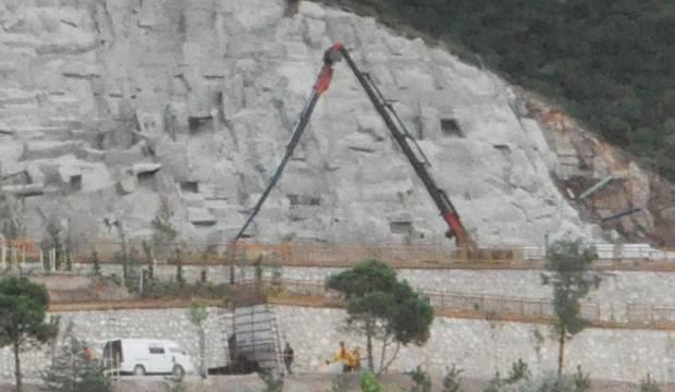 Yapay şelale inşaatında facia! 3 ölü 1 yaralı