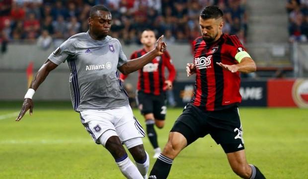 F.Bahçe'nin grubunda büyük sürpriz!
