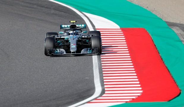 Lewis Hamilton, şampiyonluğa koşuyor!