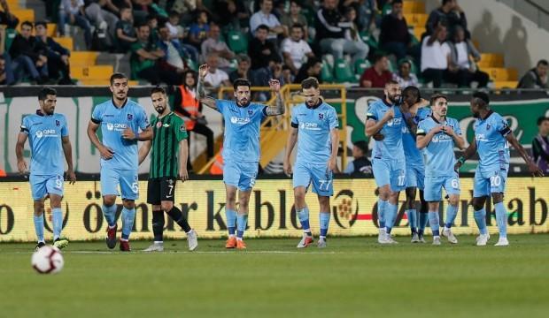 Fırtına Manisa'da sert esti! 4 gol...
