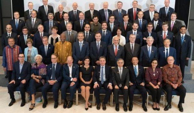 Bakan Albayrak'tan Bali paylaşımı