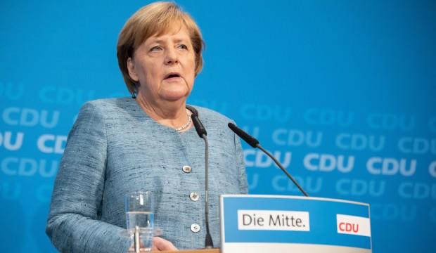 Merkel: S.Arabistan‘a silah satmayacağız