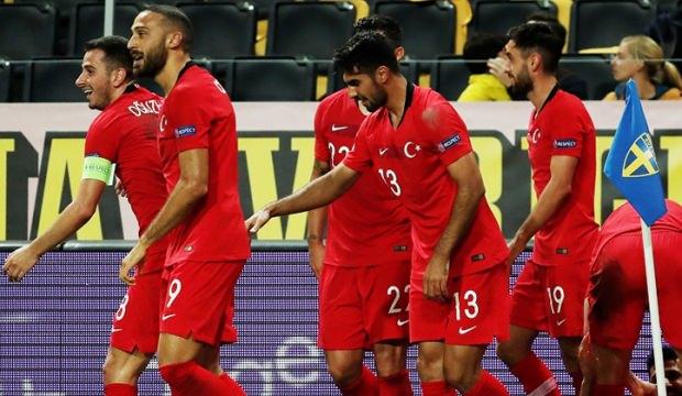 Play-off için bir şansımız daha var!