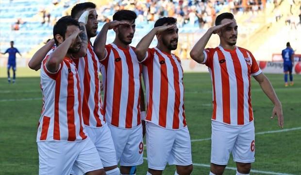 Adanaspor Karabükspor'u farklı geçti
