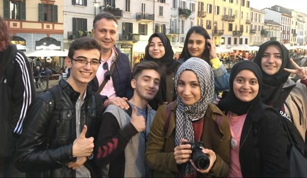 Atakum Anadolu İHL öğrencileri İtalya'dan döndü