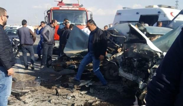 Afyonkarahisar'da feci kaza! Ölü ve yaralılar var