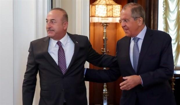 Çavuşoğlu ile Lavrov telefonda görüştü!