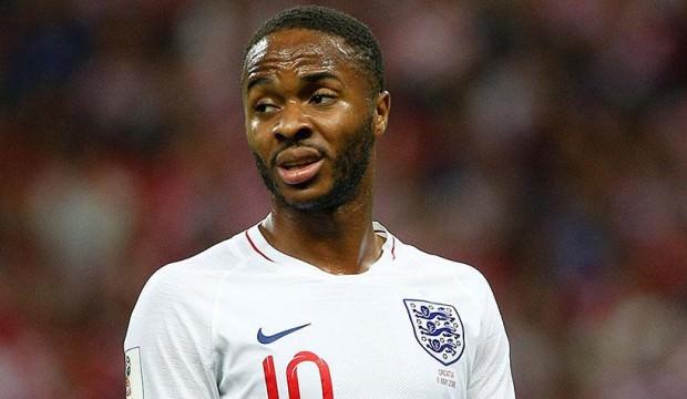 Manchester City'de Sterling'in sözleşmesi uzatıldı