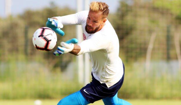 Antalyaspor'da kriz! Serbest kalabilir