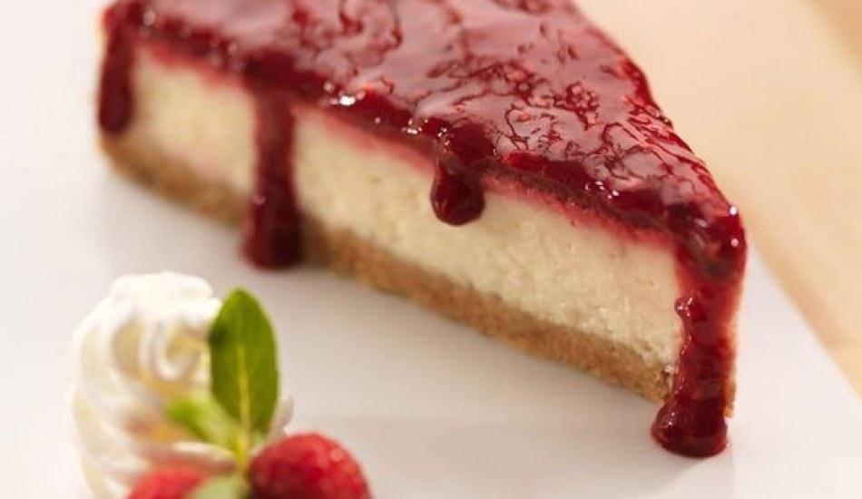Bardakta cennet hurmalı cheesecake tarifi Bardakta cennet hurmalı cheesecake tarifi