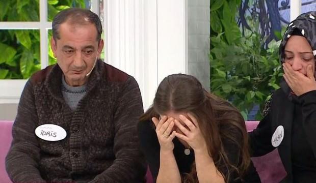 Canlı yayında şoke eden gerçeği öğrendi Canlı yayında şoke eden gerçeği öğrendi