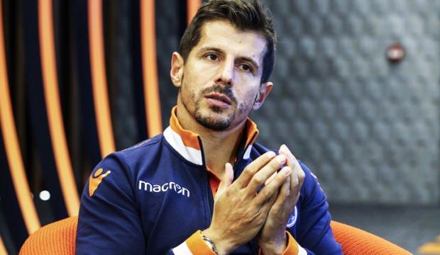 Emre Belözoğlu için flaş F.Bahçe açıklaması!