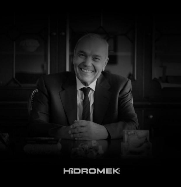 Bozkurt'un vefatı, kurucusu olduğu şirketin sosyal medya hesabında da bu fotoğraf karesi ile paylaşıldı.