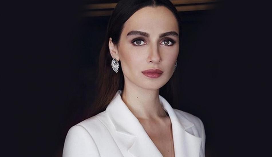 Ünlü oyuncu Birce Akalay ipleri kopardı Ünlü oyuncu Birce Akalay ipleri kopardı