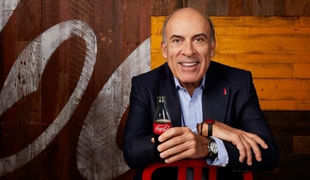 Muhtar Kent zirvede bıraktı