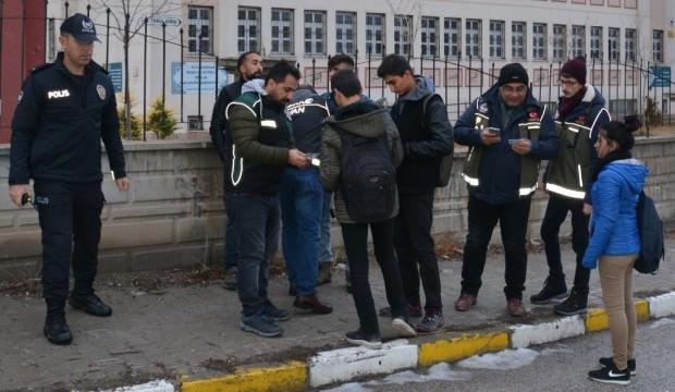 Van’da 'Huzurlu Parklar ve Okul Önleri' uygulaması