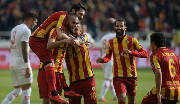 Yeni Malatyaspor'un zirve yürüyüşü sürüyor!