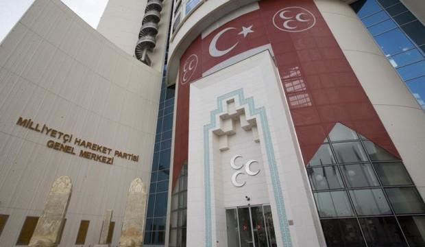 MHP'nin iki Büyükşehir adayı geri çekildi