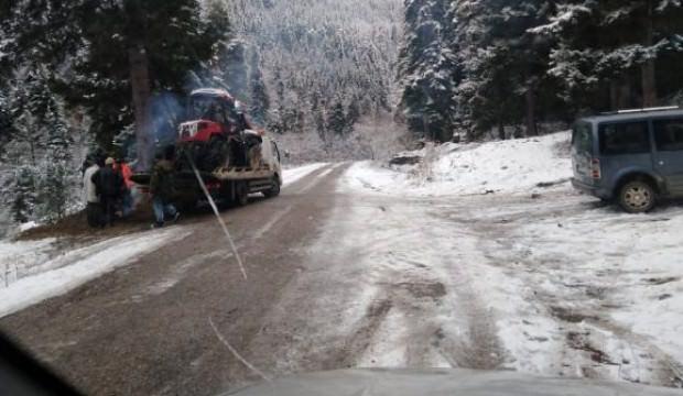 Traktörüyle uçtuğu derede ölü bulundu