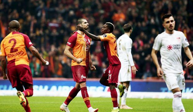 Galatasaray devreye 3 puanla girdi!