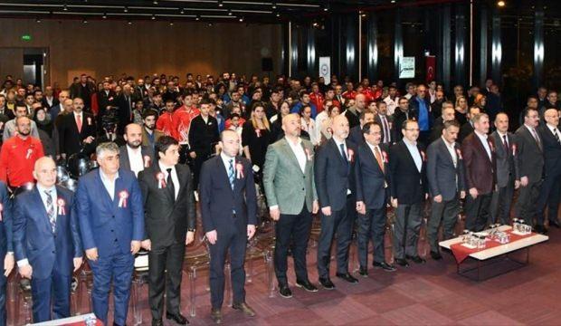 "Sporda başarı için hiçbir engelimiz yok"