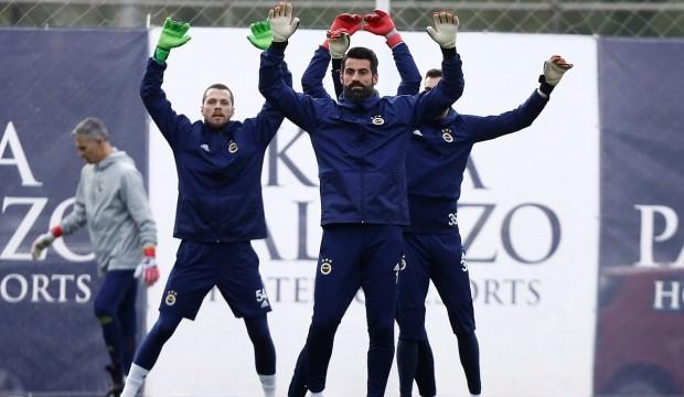 F.Bahçe kampına Volkan Demirel damgası!