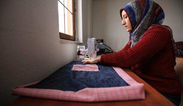Kullanılmayan kıyafet ve kumaşlar bez torbaya dönüştürülüyor