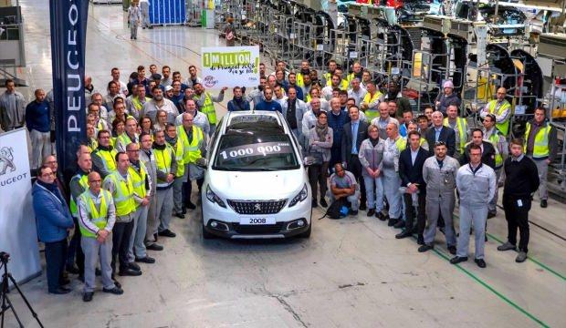 1 milyonuncu "Peugeot SUV 2008" üretildi