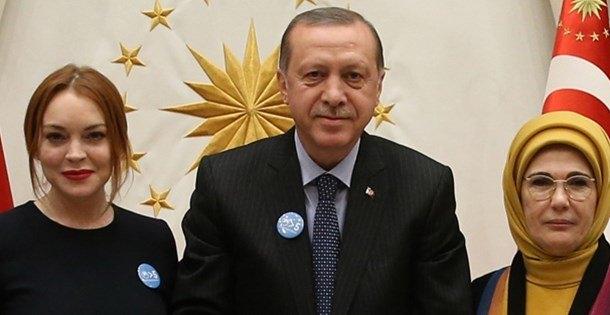 Lindsay Lohan Tayyip Erdoğan
