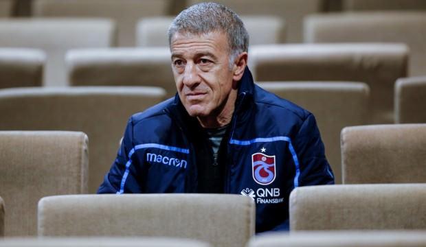 Ağaoğlu: Çocuklar hüngür hüngür ağlıyor