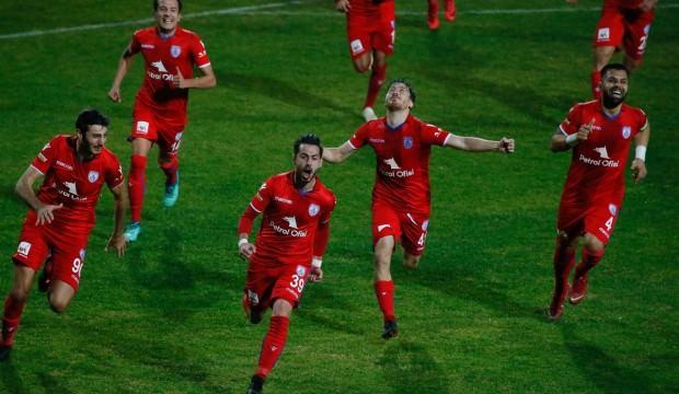 Altınordu 3 paunı tek golle aldı