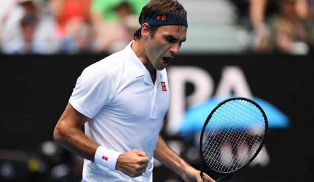 Federer set vermeden turladı!