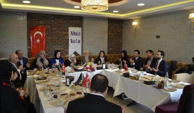 Ahde Vefa Buluşmaları'nın ilk konuğu Kiraz ailesi