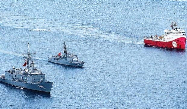 Türk savaş gemileri 7 gemiyi durdurdu