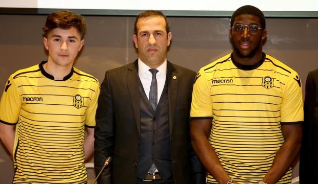 Aboubakar Kamara imzayı attı!