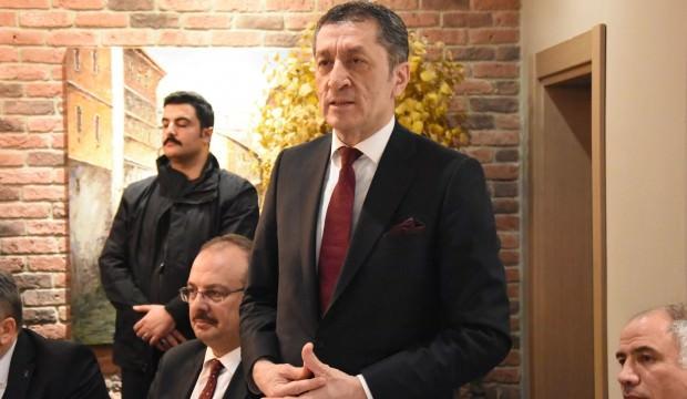 Bakan Selçuk'tan heyecanlandıran öğretmen ataması açıklaması!