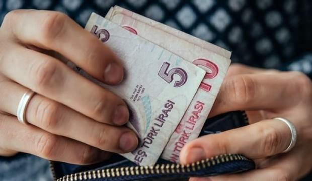Benzine 6 kuruş zam geliyor