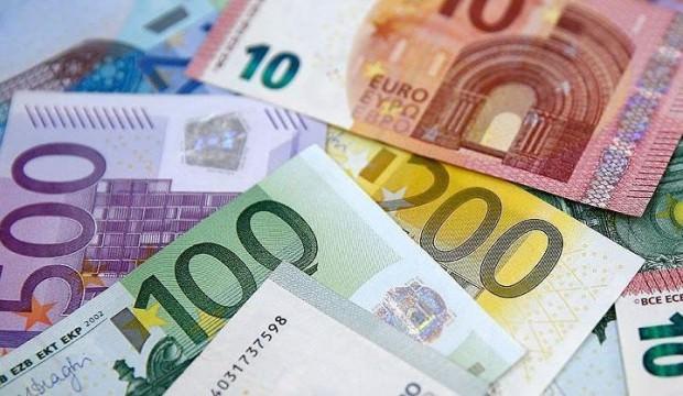 Bir ülke daha Euro'ya geçiyor