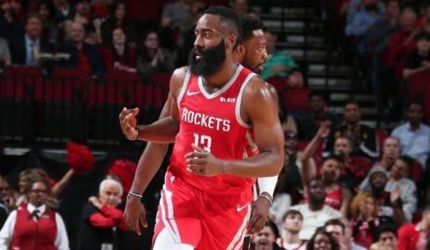 Harden 44 attı, Houston kazandı