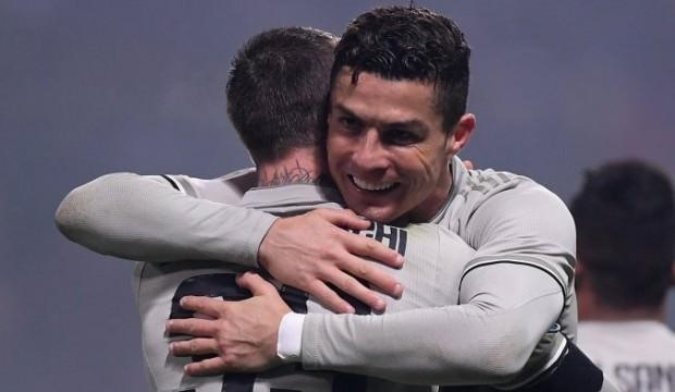 Ronaldo atıyor, Juventus kazanıyor!