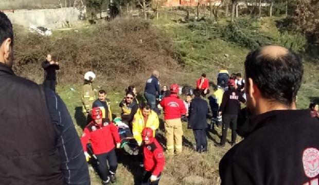 Yolcu otobüsü, kamyona çarptı: 29 yaralı