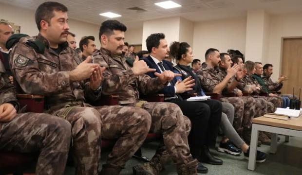 Özel Harekat'tan 'işaret dili' hamlesi