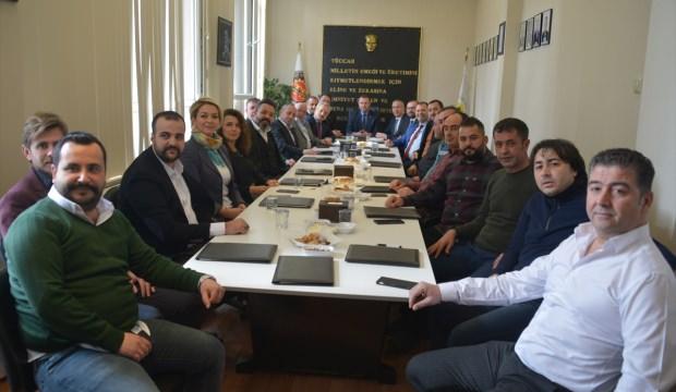 Yerel seçime doğru